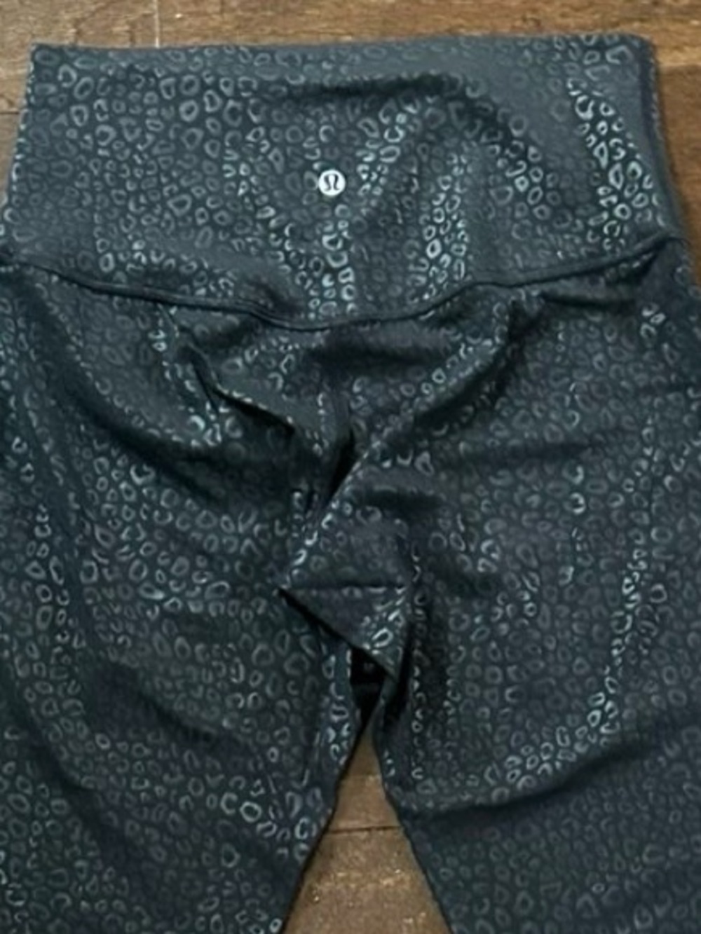 lululemon Align™ High-Rise Pant 25" black leopard embossed size 8 NWT - Picture 14 of 15